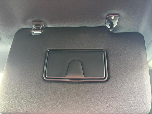 タント カスタムＸ　届出済未使用車　衝突被害軽減システム　スマートキー　ＬＥＤランプ　ＬＥＤフォグランプ　電動パーキングブレーキ　運転席助手席シートヒータ　ミラクルオープンドア　両側電動スライドドア　アルミホイール（35枚目）