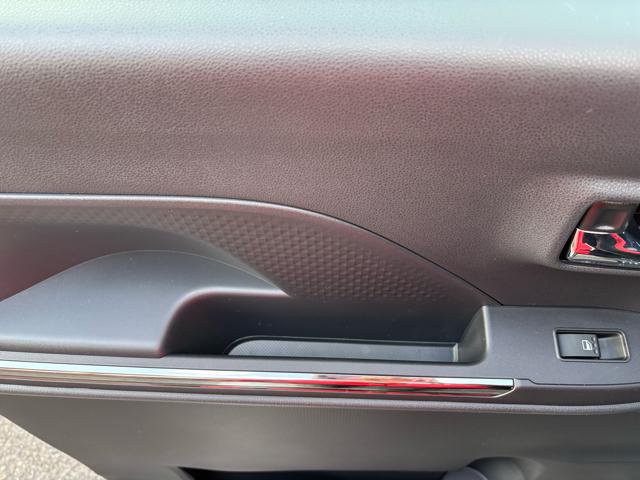 タント カスタムＸ　届出済未使用車　衝突被害軽減システム　スマートキー　ＬＥＤランプ　ＬＥＤフォグランプ　電動パーキングブレーキ　運転席助手席シートヒータ　ミラクルオープンドア　両側電動スライドドア　アルミホイール（42枚目）