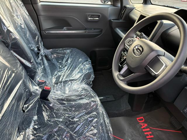 タント カスタムＸ　届出済未使用車　衝突被害軽減システム　スマートキー　ＬＥＤランプ　ＬＥＤフォグランプ　電動パーキングブレーキ　運転席助手席シートヒータ　ミラクルオープンドア　両側電動スライドドア　アルミホイール（54枚目）