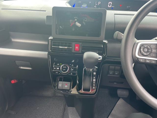 タント カスタムＸ　届出済未使用車　衝突被害軽減システム　スマートキー　ＬＥＤランプ　ＬＥＤフォグランプ　電動パーキングブレーキ　運転席助手席シートヒータ　ミラクルオープンドア　両側電動スライドドア　アルミホイール（32枚目）