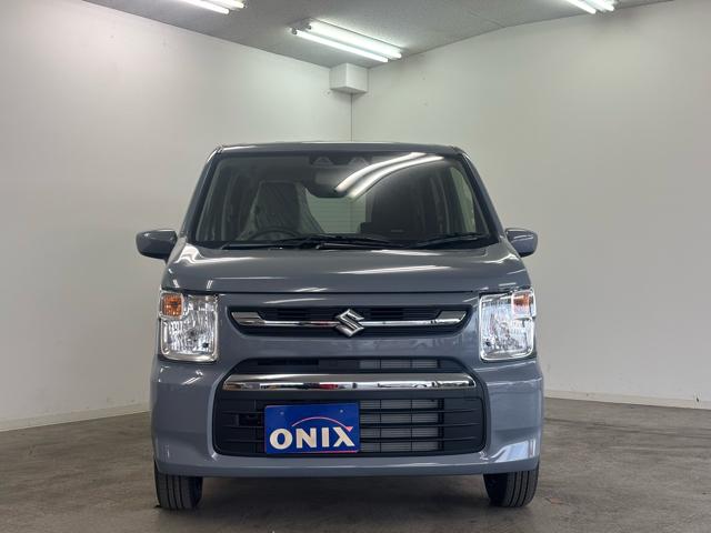 ワゴンＲ ＦＸ　ＦＸ（４名）　衝突軽減ブレーキサポート　シートヒーター付き　クリソナ　運転席助手席エアバック　キーレスエントリーシステム　セキュリティアラーム　フルフラット　運転席エアバック　横滑り防止システム（3枚目）