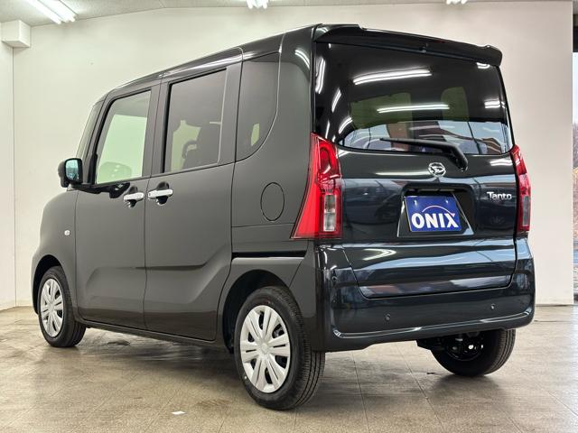 タント Ｘ　アイドリングストップ車　ブレーキサポート　ＰＷ　ＰＳ　スマートキーシステム　横滑り防止　ＬＥＤライト　キーレスキー　サイドエアバッグ　車線逸脱警報　エアバッグ　オートハイビーム　エアコン　盗難警報装置（17枚目）