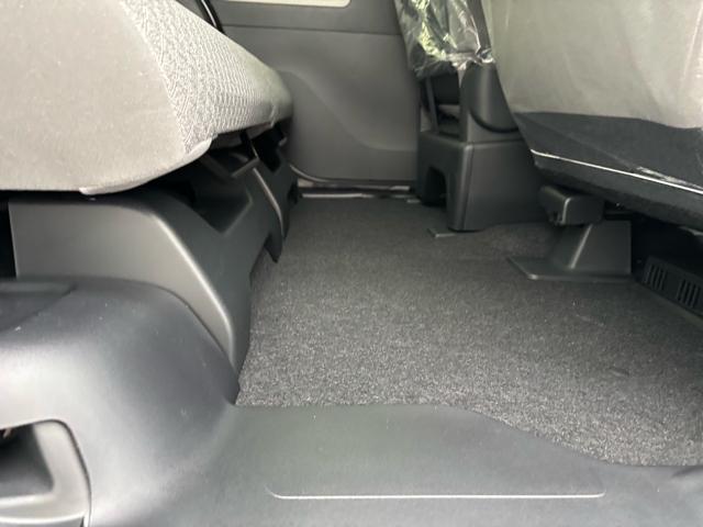 タント Ｘ　アイドリングストップ車　ブレーキサポート　ＰＷ　ＰＳ　スマートキーシステム　横滑り防止　ＬＥＤライト　キーレスキー　サイドエアバッグ　車線逸脱警報　エアバッグ　オートハイビーム　エアコン　盗難警報装置（24枚目）