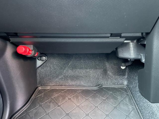 タント Ｘ　アイドリングストップ車　ブレーキサポート　ＰＷ　ＰＳ　スマートキーシステム　横滑り防止　ＬＥＤライト　キーレスキー　サイドエアバッグ　車線逸脱警報　エアバッグ　オートハイビーム　エアコン　盗難警報装置（38枚目）