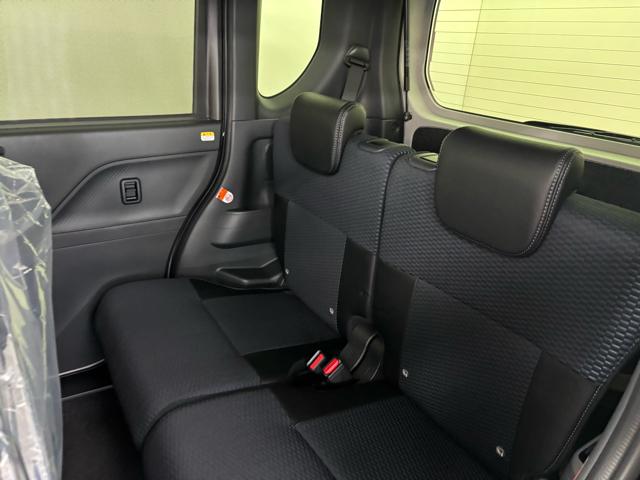 タント カスタムＸ　届出済未使用車　衝突被害軽減システム　スマートキー　ＬＥＤランプ　ＬＥＤフォグランプ　電動パーキングブレーキ　運転席助手席シートヒータ　ミラクルオープンドア　両側電動スライドドア　アルミホイール（11枚目）