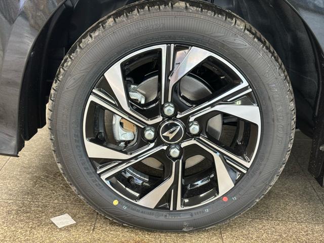 タント カスタムＸ　届出済未使用車　衝突被害軽減システム　スマートキー　ＬＥＤランプ　ＬＥＤフォグランプ　電動パーキングブレーキ　運転席助手席シートヒータ　ミラクルオープンドア　両側電動スライドドア　アルミホイール（25枚目）