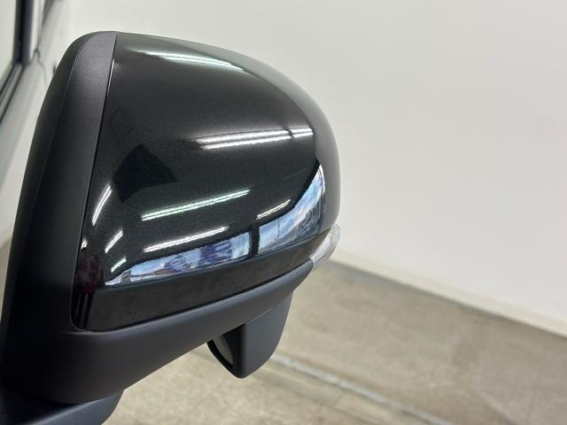 タント カスタムＸ　届出済未使用車　衝突被害軽減システム　スマートキー　ＬＥＤランプ　ＬＥＤフォグランプ　電動パーキングブレーキ　運転席助手席シートヒータ　ミラクルオープンドア　両側電動スライドドア　アルミホイール（27枚目）