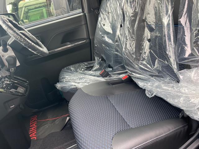 タント カスタムＸ　届出済未使用車　衝突被害軽減システム　スマートキー　ＬＥＤランプ　ＬＥＤフォグランプ　電動パーキングブレーキ　運転席助手席シートヒータ　ミラクルオープンドア　両側電動スライドドア　アルミホイール（59枚目）