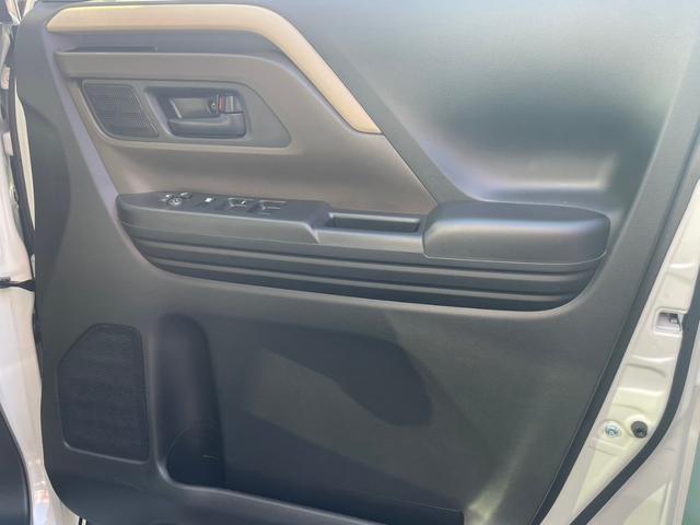 スペーシア ハイブリッドＧ　アイドリングＳ　キーレススタートシステム　オートＬＥＤ　パーキングセンサー　横滑防止　イモビライザー　ＬＥＤライト　Ｗエアバッグ　スマートキー　オートエアコン　フルフラット　パワーステアリング　ＡＢＳ（31枚目）