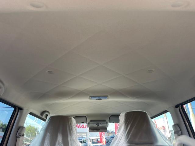 アルトラパン Ｇ　シートヒータ　イモビライザー　スマートキープッシュスタート　ソナー　オートハイビーム　横滑防止　Ｗエアバック　フルフラット　パワーウィンド　フリーキー　アイドリングＳＴＯＰ　ベンチシート　エアバック（12枚目）