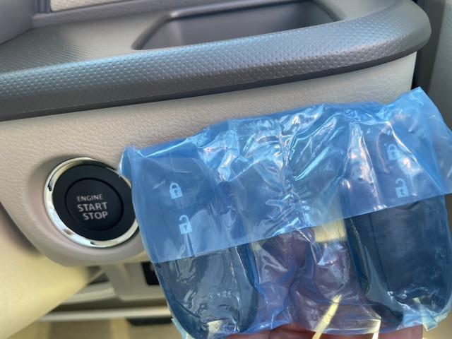 アルトラパン Ｇ　シートヒータ　イモビライザー　スマートキープッシュスタート　ソナー　オートハイビーム　横滑防止　Ｗエアバック　フルフラット　パワーウィンド　フリーキー　アイドリングＳＴＯＰ　ベンチシート　エアバック（38枚目）