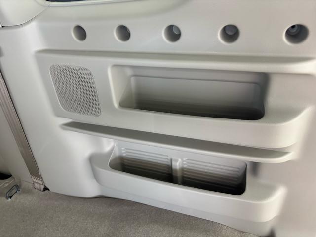 エブリイワゴン ＰＺターボスペシャル　届出済未使用車　衝突被害軽減システム　スマートキー　ＬＥＤランプ　ＵＳＢ電源ソケット（Ｔｙｐｅ－Ａ／Ｃ）　電動格納ミラー　運転席シートヒーター　オートエアコン　アイドリングストップ　オートライト（24枚目）