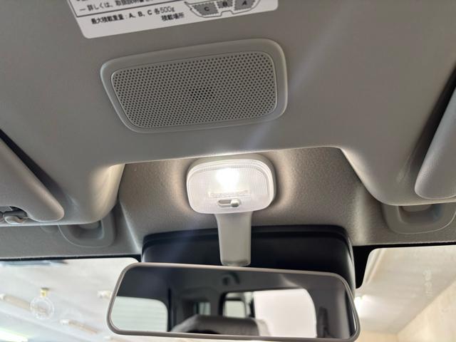 エブリイワゴン ＰＺターボスペシャル　届出済未使用車　衝突被害軽減システム　スマートキー　ＬＥＤランプ　ＵＳＢ電源ソケット（Ｔｙｐｅ－Ａ／Ｃ）　電動格納ミラー　運転席シートヒーター　オートエアコン　アイドリングストップ　オートライト（54枚目）