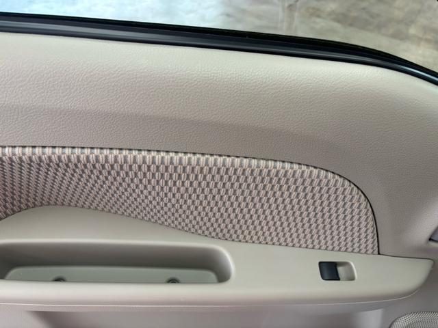 エブリイワゴン ＰＺターボスペシャル　届出済未使用車　衝突被害軽減システム　スマートキー　ＬＥＤランプ　ＵＳＢ電源ソケット（Ｔｙｐｅ－Ａ／Ｃ）　電動格納ミラー　運転席シートヒーター　オートエアコン　アイドリングストップ　オートライト（70枚目）