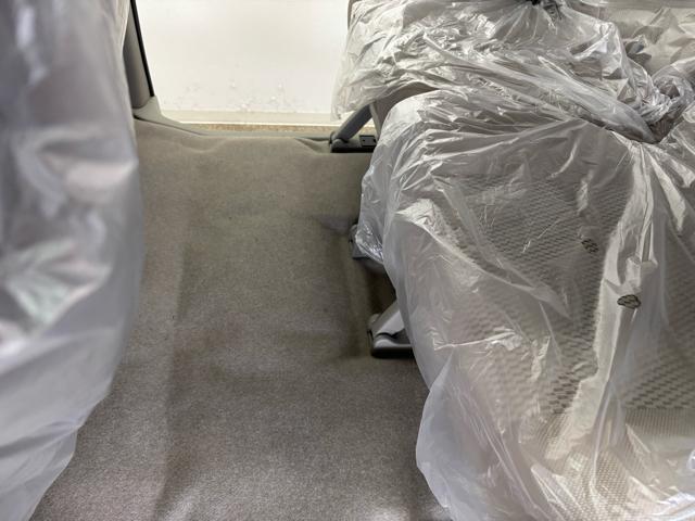 エブリイワゴン ＰＺターボスペシャル　届出済未使用車　衝突被害軽減システム　スマートキー　ＬＥＤランプ　ＵＳＢ電源ソケット（Ｔｙｐｅ－Ａ／Ｃ）　電動格納ミラー　運転席シートヒーター　オートエアコン　アイドリングストップ　オートライト（75枚目）