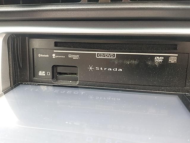 BRZ S 6MT 純正7インチワイドナビ フルセグTV ETC DVD再生 トルセンLSD スマートキー プッシュスタート オートエアコン 純正17インチアルミ 本革巻ステアリングホイール(17枚目)