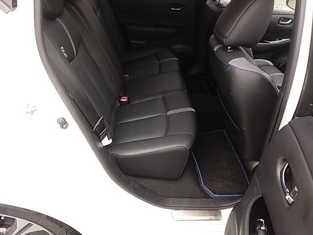 リーフ e+ G 9インチナビ フルセグTV プロパイロット プロパイロットパーキング 黒革シート シートヒーター ステアリングヒータ- 全方向モニター 前後ドラレコ デジタルインナーミラー ETC2.0 BOSE(11枚目)