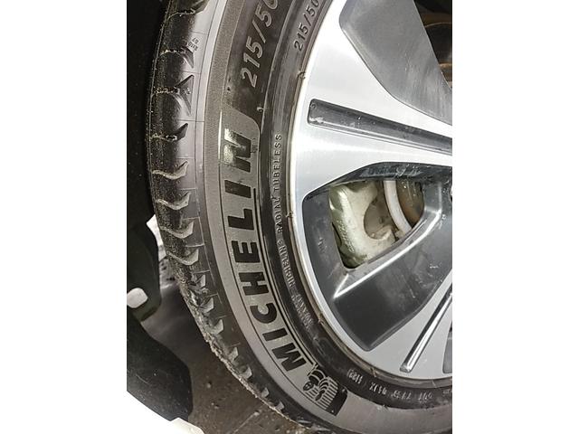 リーフ e+ G 9インチナビ フルセグTV プロパイロット プロパイロットパーキング 黒革シート シートヒーター ステアリングヒータ- 全方向モニター 前後ドラレコ デジタルインナーミラー ETC2.0 BOSE(24枚目)