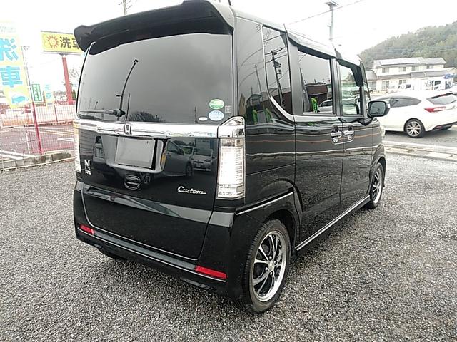 Ｎ－ＢＯＸカスタム Ｇ・Ｌパッケージ　両側パワースライドドア　ナビ　フルセグＴＶ　バックカメラ　ＥＴＣ　１５インチアルミホイール　横滑り防止装置　ドアバイザー　ＨＩＤヘッドライト　タイミングチェーン　スマートキー　プッシュスタート　フォグ（5枚目）