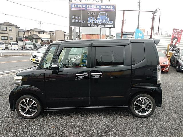 Ｎ－ＢＯＸカスタム Ｇ・Ｌパッケージ　両側パワースライドドア　ナビ　フルセグＴＶ　バックカメラ　ＥＴＣ　１５インチアルミホイール　横滑り防止装置　ドアバイザー　ＨＩＤヘッドライト　タイミングチェーン　スマートキー　プッシュスタート　フォグ（8枚目）