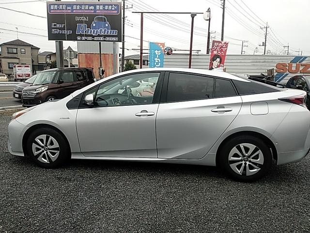 プリウス Ａ　ナビ　ＴＶ　バックカメラ　ドライブレコーダー　セーフティーセンス　ＬＥＤヘッドライト　レーダークルーズコントロール　ブラインドスポットモニタ　パーキングアシスト　ヘッドアップディスプレイ　ＥＴＣ（8枚目）
