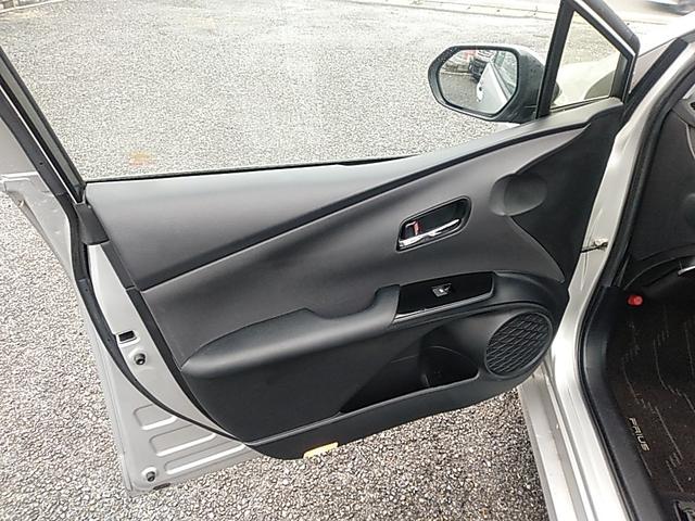 プリウス Ａ　ナビ　ＴＶ　バックカメラ　ドライブレコーダー　セーフティーセンス　ＬＥＤヘッドライト　レーダークルーズコントロール　ブラインドスポットモニタ　パーキングアシスト　ヘッドアップディスプレイ　ＥＴＣ（15枚目）