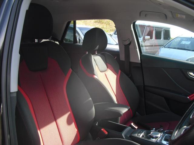 Ｑ２ ３０ＴＦＳＩスポーツ　限定車　＃Ｔｏｋｙｏ　ｂｌａｃｋ　ｓｔｙｌｉｎｇ　ｌｉｍｉｔｅｄ　ブラックスタイリングＰＫＧ　バーチャルコックピット　専用純正１９インチＡＷ　アシスタンスＰＫＧ　オートマチックテールゲート（18枚目）