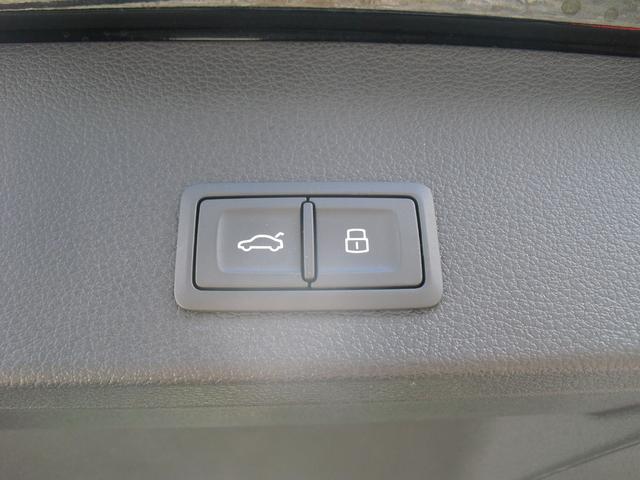 Ｑ２ ３０ＴＦＳＩスポーツ　限定車　＃Ｔｏｋｙｏ　ｂｌａｃｋ　ｓｔｙｌｉｎｇ　ｌｉｍｉｔｅｄ　ブラックスタイリングＰＫＧ　バーチャルコックピット　専用純正１９インチＡＷ　アシスタンスＰＫＧ　オートマチックテールゲート（23枚目）