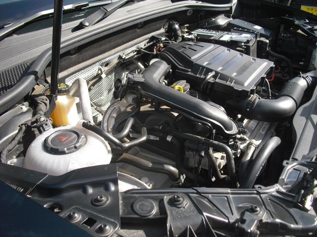 Ｑ２ ３０ＴＦＳＩスポーツ　限定車　＃Ｔｏｋｙｏ　ｂｌａｃｋ　ｓｔｙｌｉｎｇ　ｌｉｍｉｔｅｄ　ブラックスタイリングＰＫＧ　バーチャルコックピット　専用純正１９インチＡＷ　アシスタンスＰＫＧ　オートマチックテールゲート（31枚目）