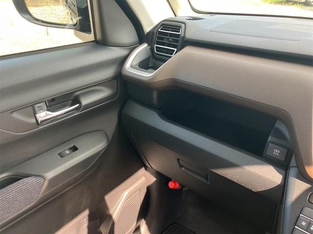 ムーヴ RS 届出済未使用車・両側電動スライドドア・ホールド機能付き電動パーキングブレーキ・LEDヘッドライト・バックカメラ・オーディオレス・USB端子・スマートキー・衝突軽減システム・クリアランスソナー(33枚目)