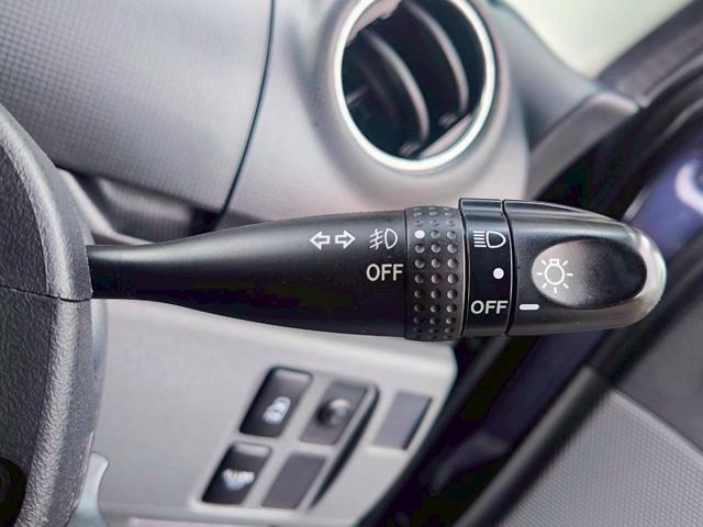 タント カスタムＲＳ　修復歴なし　ターボ　純正ナビ　フルセグ　Ｂｌｕｅｔｏｏｔｈ　片側パワースライドドア　スマートキー　ＥＴＣ　ＨＩＤヘッドライト　オートエアコン　ウインカーミラー　ドアバイザー　プライバシーガラス（30枚目）
