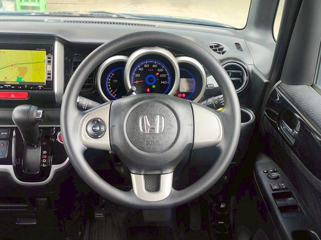 N-BOXカスタム G・Lパッケージ 修復歴なし 純正ナビ バックカメラ 両側スライド片側パワースライドドア スマートキー プッシュスタート ETC HIDヘッドライト オートエアコン ドアバイザー スペアキー 整備保証付(30枚目)