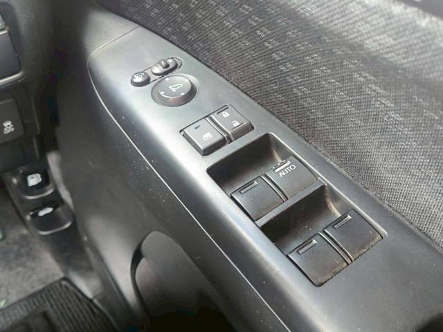 N-BOXカスタム G・Lパッケージ 修復歴なし 純正ナビ バックカメラ 両側スライド片側パワースライドドア スマートキー プッシュスタート ETC HIDヘッドライト オートエアコン ドアバイザー スペアキー 整備保証付(36枚目)