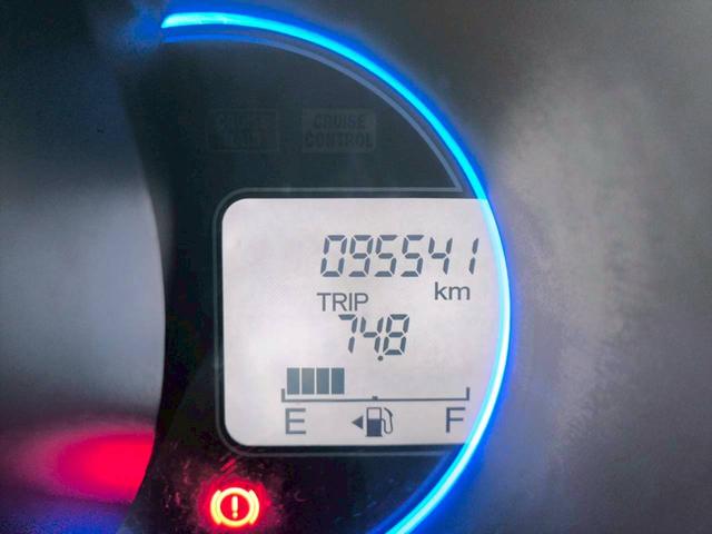 Ｎ－ＢＯＸカスタム Ｇ・Ｌパッケージ　修復歴なし　ナビ　フルセグ　Ｂｌｕｅｔｏｏｔｈ　両側スライド片側パワースライドドア　ＥＴＣ　アイドリングストップ　スマートキー　プッシュスタート　オートエアコン　ドアバイザー　整備保証付（26枚目）