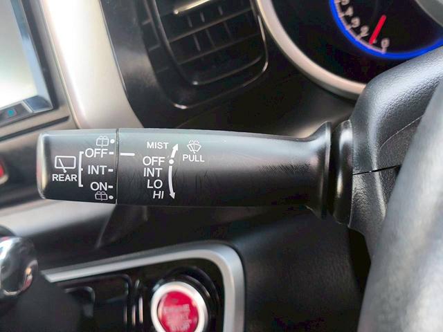 Ｎ－ＢＯＸカスタム Ｇ・Ｌパッケージ　修復歴なし　ナビ　フルセグ　Ｂｌｕｅｔｏｏｔｈ　両側スライド片側パワースライドドア　ＥＴＣ　アイドリングストップ　スマートキー　プッシュスタート　オートエアコン　ドアバイザー　整備保証付（28枚目）