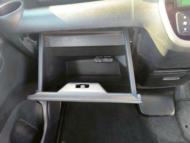 Ｎ－ＢＯＸカスタム Ｇ・Ｌパッケージ　修復歴なし　ナビ　フルセグ　Ｂｌｕｅｔｏｏｔｈ　両側スライド片側パワースライドドア　ＥＴＣ　アイドリングストップ　スマートキー　プッシュスタート　オートエアコン　ドアバイザー　整備保証付（59枚目）