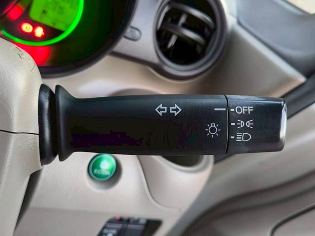 Ｎ－ＢＯＸ Ｇ・Ｌパッケージ　修復歴なし　ナビ　フルセグ　Ｂｌｕｅｔｏｏｔｈ　バックカメラ　両側スライド片側パワースライドドア　アイドリングストップ　スマートキー　プッシュスタート　ＥＴＣ　ベンチシート　ドアバイザー　整備保証付（31枚目）