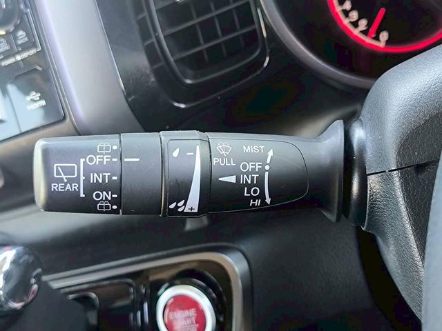 Ｎ－ＢＯＸカスタム Ｇ　ＳＳパッケージ　修復歴なし　純正ディスプレイオーディオ　Ｂｌｕｅｔｏｏｔｈ　衝突軽減ブレーキ　バックカメラ　両側パワースライドドア　スマートキー　プッシュスタート　シートヒーター　ＨＩＤヘッドライト　オートエアコン（29枚目）