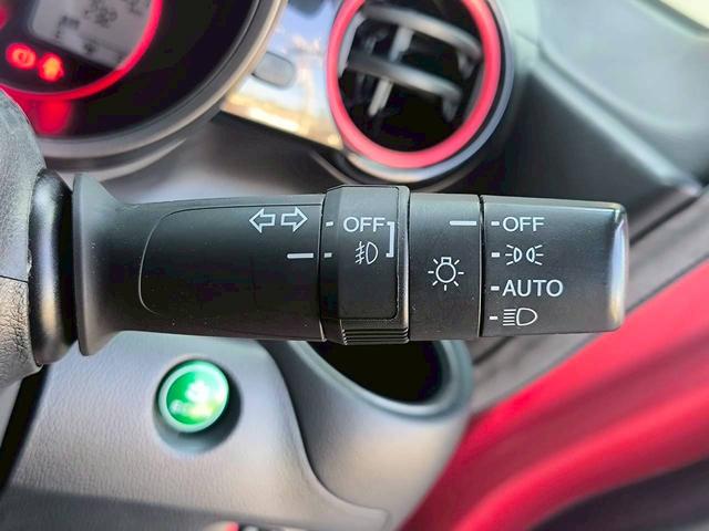 Ｎ－ＢＯＸカスタム Ｇ　ＳＳパッケージ　修復歴なし　純正ディスプレイオーディオ　Ｂｌｕｅｔｏｏｔｈ　衝突軽減ブレーキ　バックカメラ　両側パワースライドドア　スマートキー　プッシュスタート　シートヒーター　ＨＩＤヘッドライト　オートエアコン（30枚目）