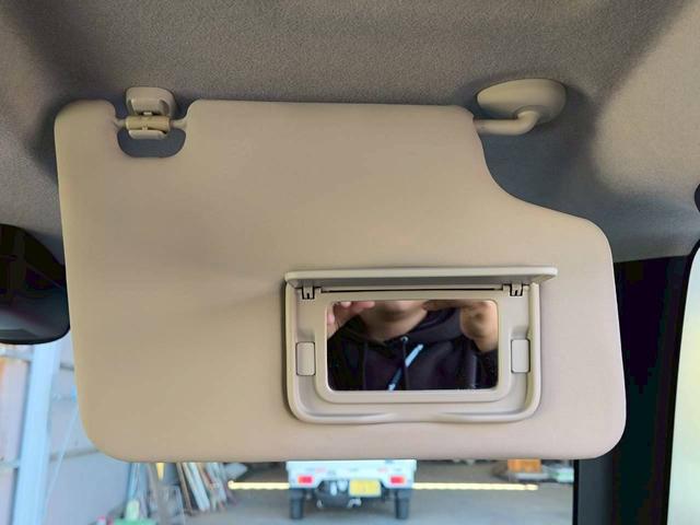 Ｎ－ＢＯＸカスタム Ｇ　ＳＳパッケージ　修復歴なし　純正ディスプレイオーディオ　Ｂｌｕｅｔｏｏｔｈ　衝突軽減ブレーキ　バックカメラ　両側パワースライドドア　スマートキー　プッシュスタート　シートヒーター　ＨＩＤヘッドライト　オートエアコン（58枚目）