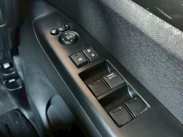 Ｎ－ＢＯＸカスタム Ｇ・Ｌパッケージ　修復歴なし　後期　ナビ　フルセグ　バックカメラ　両側スライド片側パワースライドドア　スマートキー　プッシュスタート　ＥＴＣ　後席モニター　ＨＩＤヘッドライト　オートエアコン　整備保証付（35枚目）