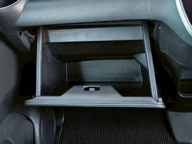 Ｎ－ＢＯＸカスタム Ｇ・Ｌパッケージ　修復歴なし　後期　ナビ　フルセグ　バックカメラ　両側スライド片側パワースライドドア　スマートキー　プッシュスタート　ＥＴＣ　後席モニター　ＨＩＤヘッドライト　オートエアコン　整備保証付（63枚目）