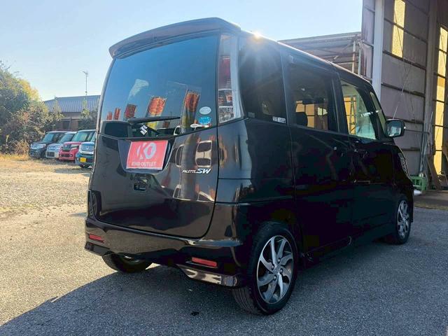 パレットＳＷ ＴＳ　修復歴なし　ターボ　ナビ　Ｂｌｕｅｔｏｏｔｈ　両側パワースライドドア　スマートキー　プッシュスタート　ＨＩＤヘッドライト　オートエアコン　ドアバイザー　プライバシーガラス　ベンチシート　整備保証付（10枚目）