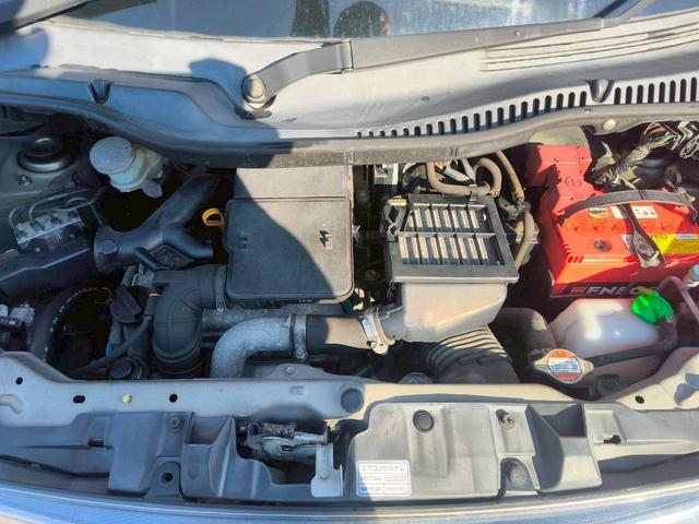 パレットＳＷ ＴＳ　修復歴なし　ターボ　ナビ　Ｂｌｕｅｔｏｏｔｈ　両側パワースライドドア　スマートキー　プッシュスタート　ＨＩＤヘッドライト　オートエアコン　ドアバイザー　プライバシーガラス　ベンチシート　整備保証付（13枚目）