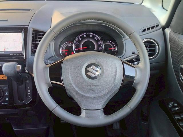 パレットＳＷ ＴＳ　修復歴なし　ターボ　ナビ　Ｂｌｕｅｔｏｏｔｈ　両側パワースライドドア　スマートキー　プッシュスタート　ＨＩＤヘッドライト　オートエアコン　ドアバイザー　プライバシーガラス　ベンチシート　整備保証付（29枚目）