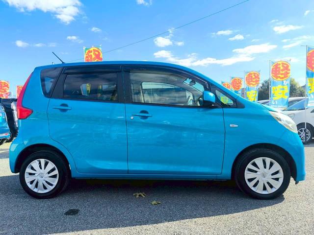 デイズ Ｊ　修復歴なし　純正ナビ　フルセグ　Ｂｌｕｅｔｏｏｔｈ　キーレス　ドアバイザー　プライバシーガラス　ベンチシート　電動格納ミラー　ＡＢＳ　イモビライザー　整備保証付（8枚目）