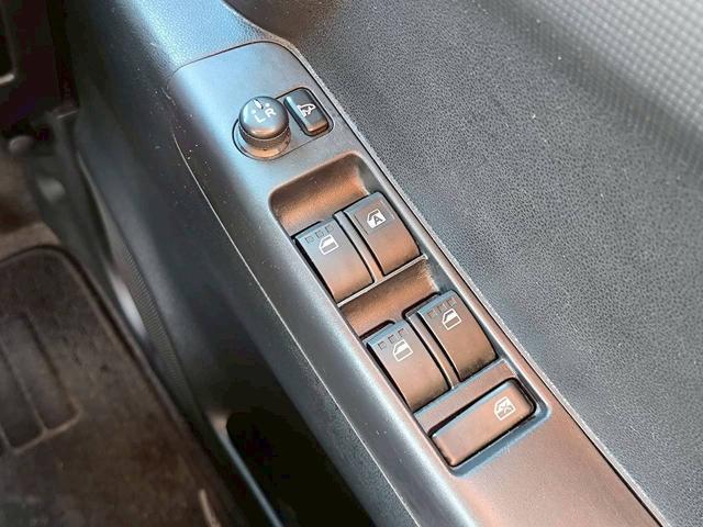 ムーヴコンテ カスタム　Ｘ　修復歴なし　ナビ　フルセグ　Ｂｌｕｅｔｏｏｔｈ　スマートキー　ＨＩＤヘッドライト　オートエアコン　電動格納ミラー　ドアバイザー　プライバシーガラス　ベンチシート　ＡＢＳ　イモビライザー　軽自動車（32枚目）