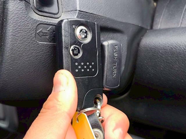 ゼストスパーク Ｇ　修復歴なし　ナビ　バックカメラ　スマートキー　ＨＩＤヘッドライト　ウインカーミラー　プライバシーガラス　ベンチシート　ＡＢＳ　イモビライザー　エアバック　軽自動車　整備保証付（32枚目）