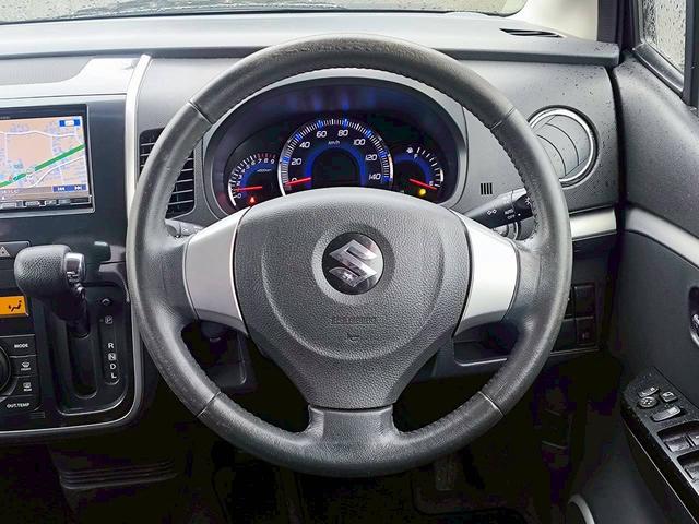 ワゴンＲスティングレー リミテッド　修復歴なし　ナビ　フルセグ　スマートキー　プッシュスタート　ＥＴＣ　ＨＩＤヘッドライト　ハーフレザーシート　オートエアコン　ドアバイザー　プライバシーガラス　ベンチシート　スペアキー　整備保証付（28枚目）