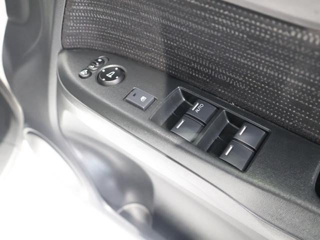 Ｎ－ＯＮＥ プレミアム　ディスチャージヘッドライト　ＬＥＤフォグライト　２トーンカラー　１セグＴＶ　Ｂモニタ　ＵＳＢ入力　イモビライザー　１オーナー　スマ－トキ－　フルオートエアコン　パワーステ　助手席エアバッグ　記録簿（23枚目）